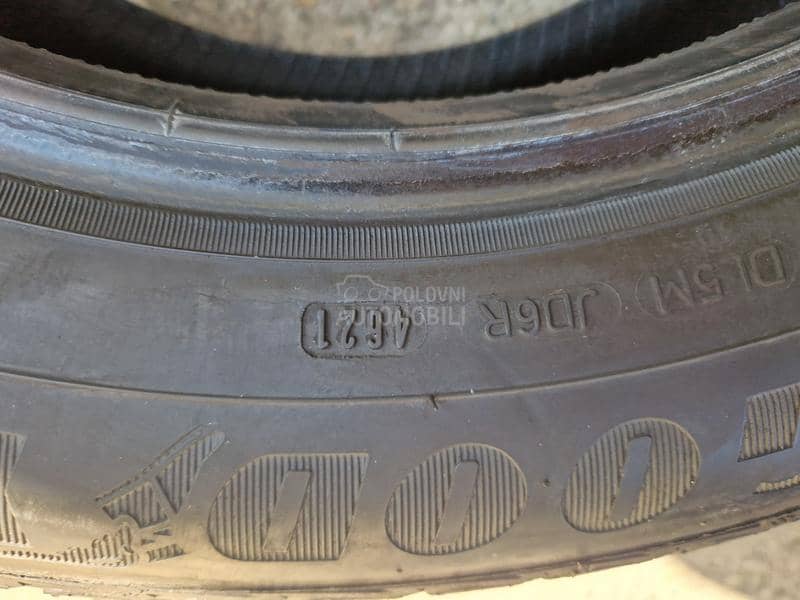 Goodyear 215/60 R16 Sve sezone