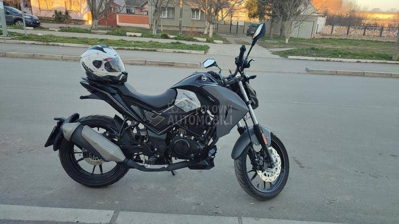 Sym NHX 125 NOVO
