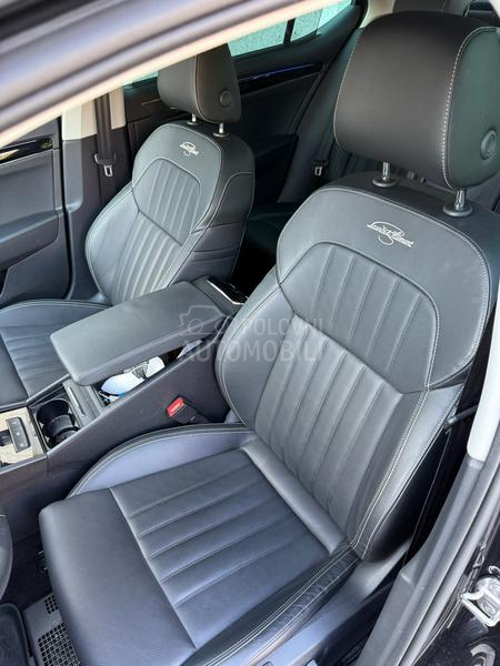 Škoda Superb LAUREN KLEMENT