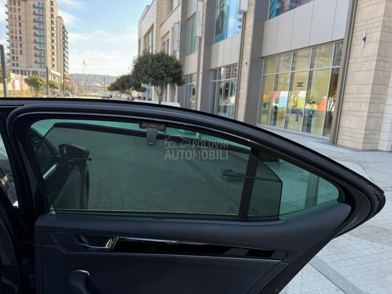 Škoda Superb LAUREN KLEMENT