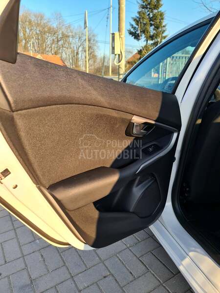 Volvo V40 1.6 D2 Kinetik N1