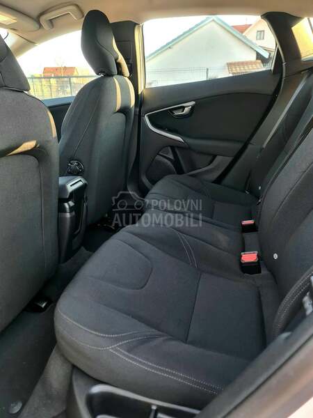 Volvo V40 1.6 D2 N1