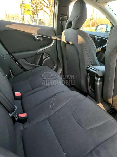 Volvo V40 1.6 D2 N1