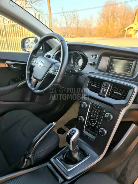 Volvo V40 1.6 D2 N1