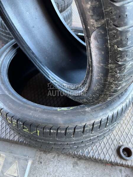 Pirelli 295/35 R21 Letnja