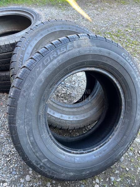 Cooper 225/70 R15 Zimska