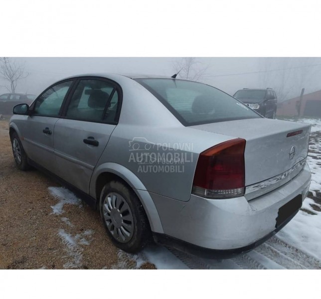 Opel Vectra C -  kompletan auto u delovima