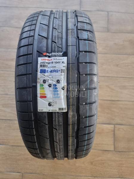 Hankook 255/45 R19 Letnja