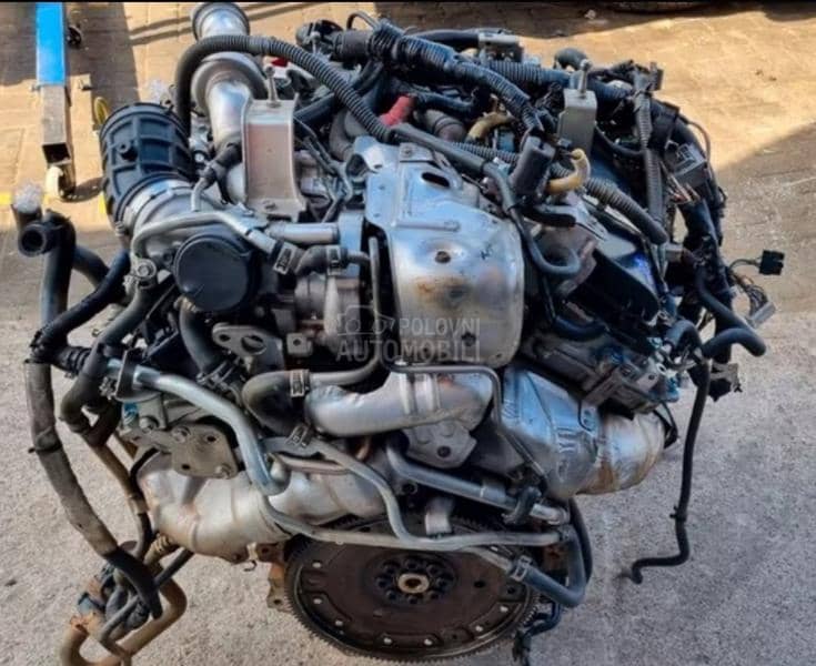 Kompletan motor 3.0 v6 v9x