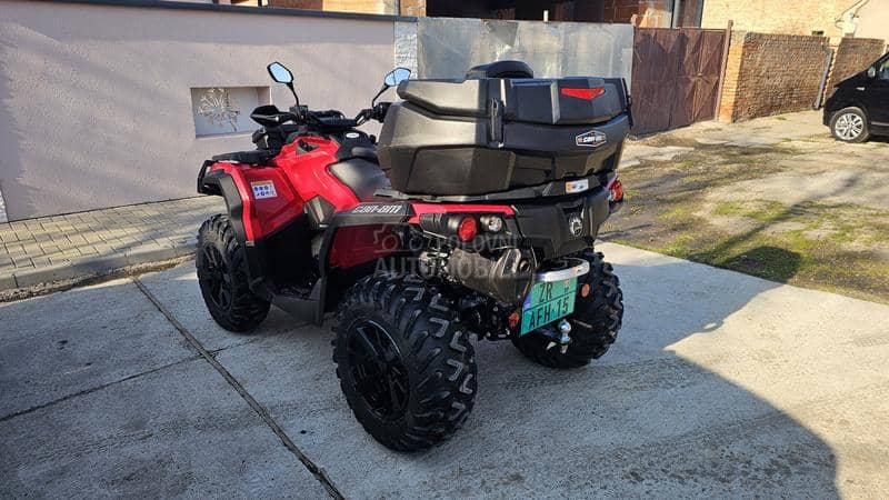 Can-Am Outlander