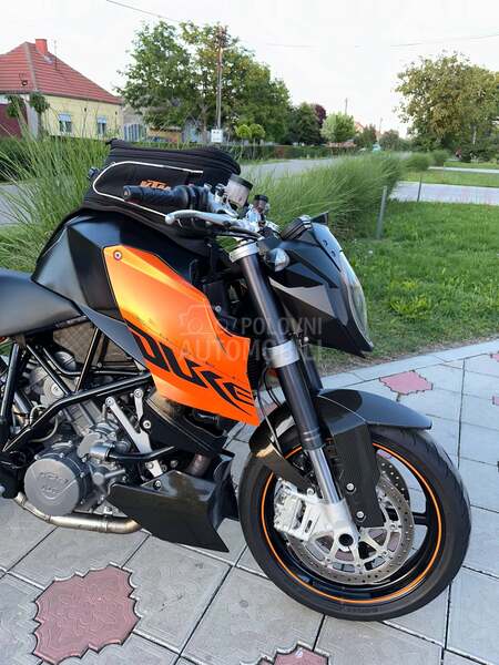 KTM Super duke 990 rest