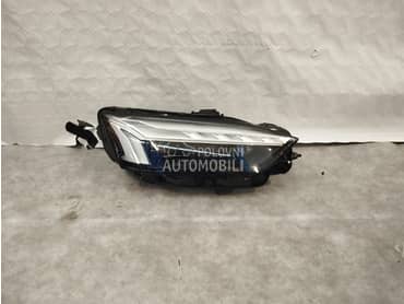 Desni far za Audi A5 od 2017. do 2022. god.