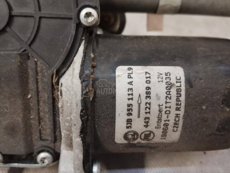Motor prednjih brisaca
