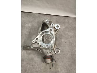 Desna glavcina za Volkswagen Golf 8 od 2019. do 2024. god.