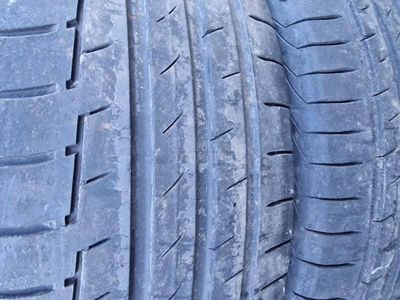 Continental 235/65 R19 Letnja