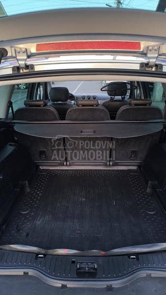 Ford S-Max titanium