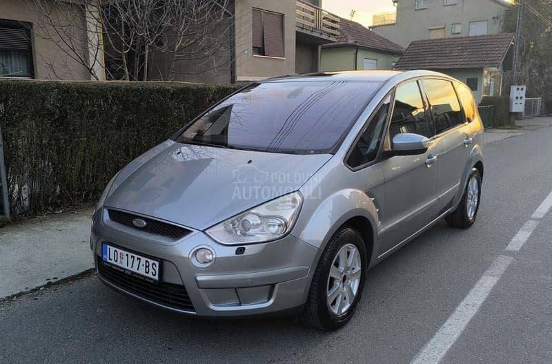 Ford S-Max titanium
