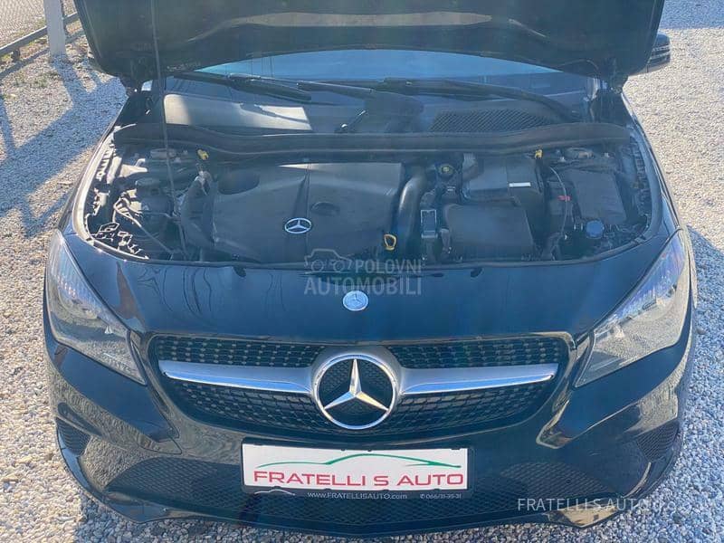 Mercedes Benz CLA 200 MESECNO RATA 243e