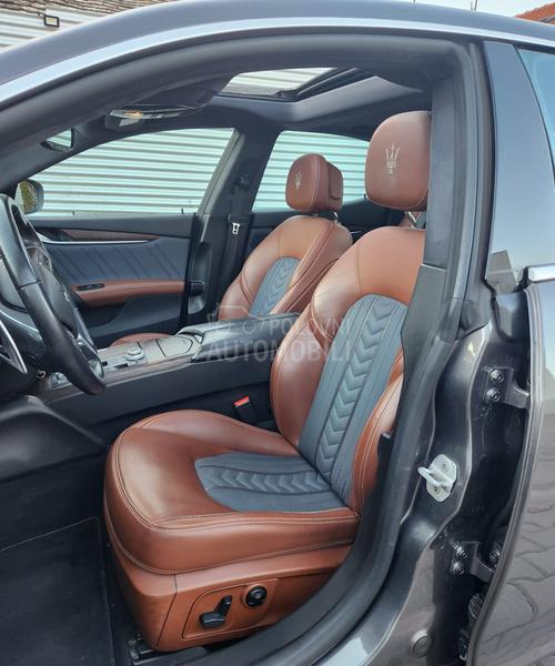 Maserati Ghibli SQ4