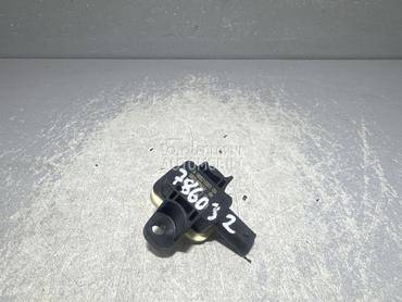 SENZOR AIRBAGA za Mercedes Benz ML Klasa