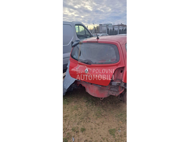 gepek vrata za Renault Twingo od 2006. do 2012. god.