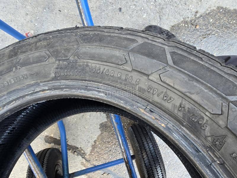 Continental 195/60 R16 Zimska