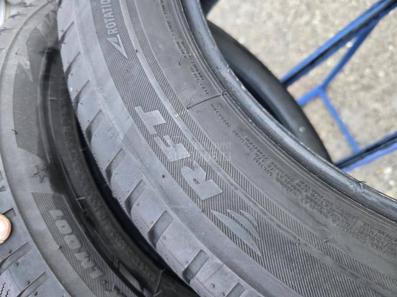 Bridgestone 225/55 R17 Zimska