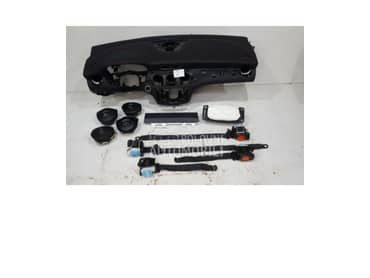 tabla aerbag pojasevi za Mercedes Benz GLA Klasa od 2014. do 2025. god.