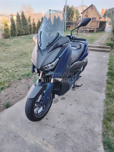 Yamaha xmax