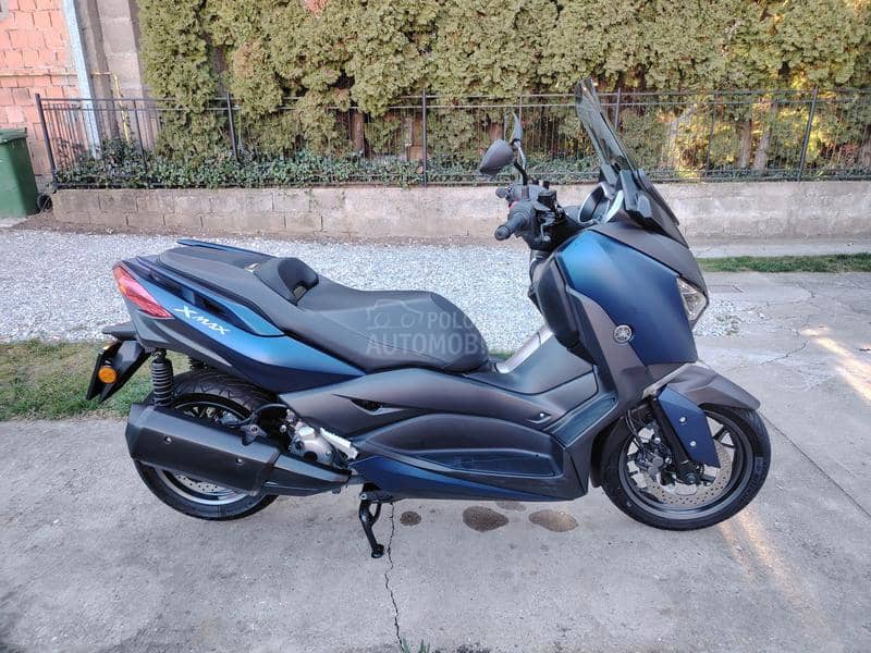 Yamaha xmax