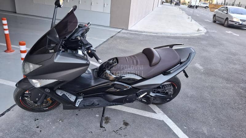Yamaha T max