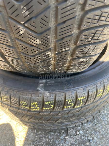 Pirelli 295/35 R21 Zimska