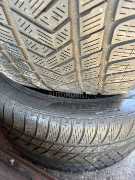 Pirelli 305/40 R20 Letnja