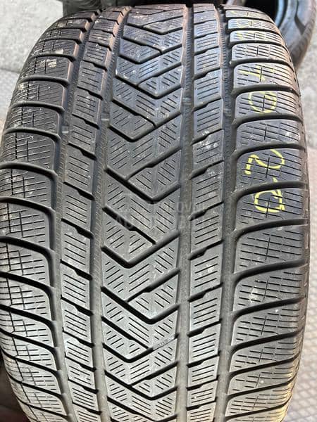 Pirelli 305/40 R20 Letnja
