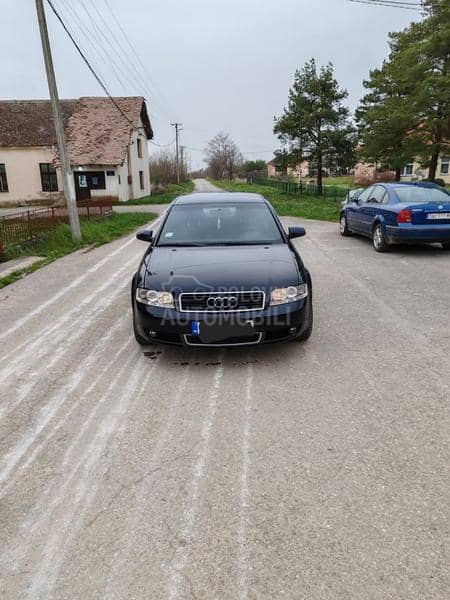 Delovi za Audi A4 2004. god.