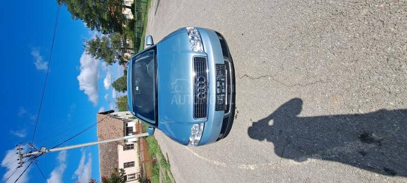 Delovi za Audi A4 2004. god.