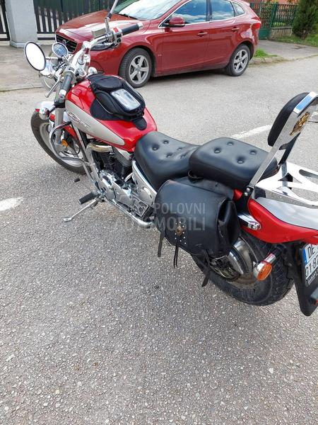 Suzuki Marauder