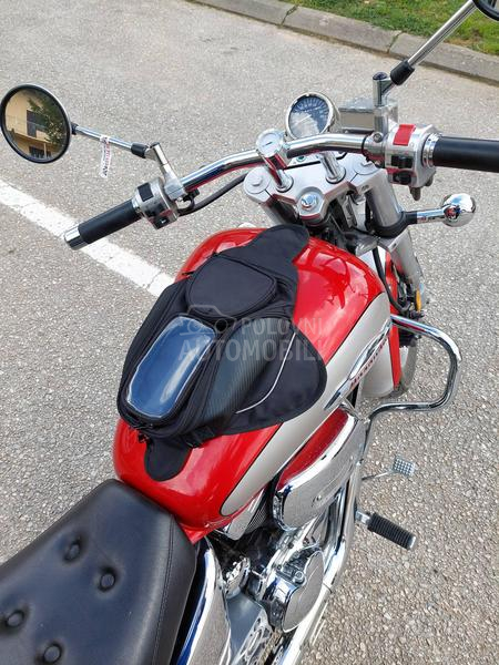 Suzuki Marauder