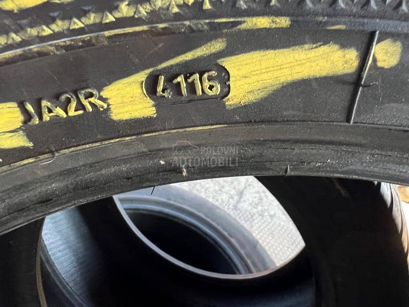 Goodyear 255/50 R19 Zimska