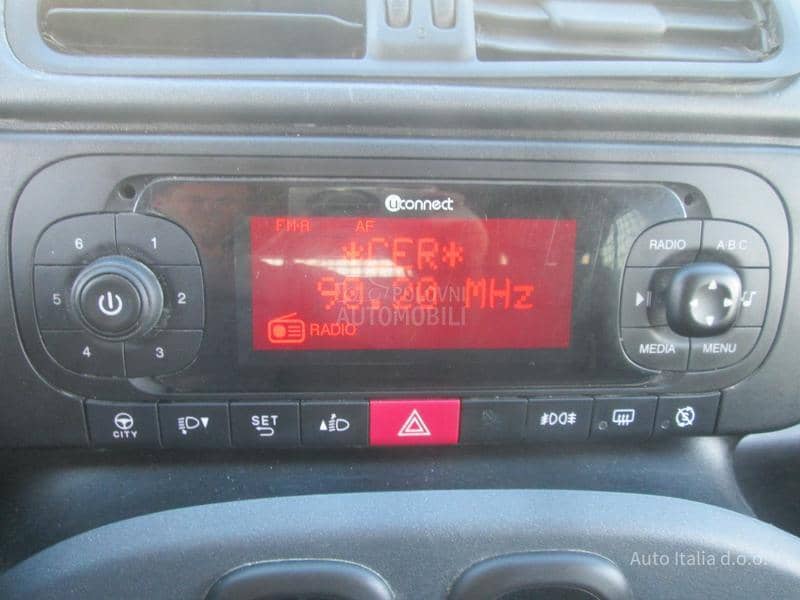 Fiat Panda 1.0 Hybrid Van