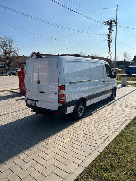 Mercedes Benz Sprinter 319