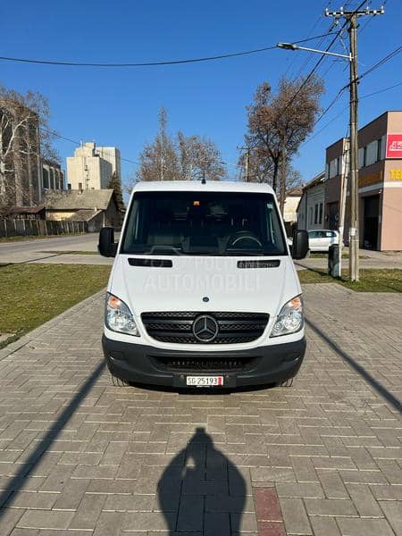 Mercedes Benz Sprinter 319
