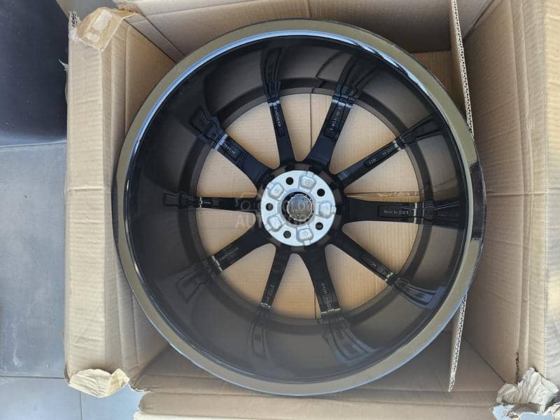 Aluminijumske felne original audi 21" 5 x 112