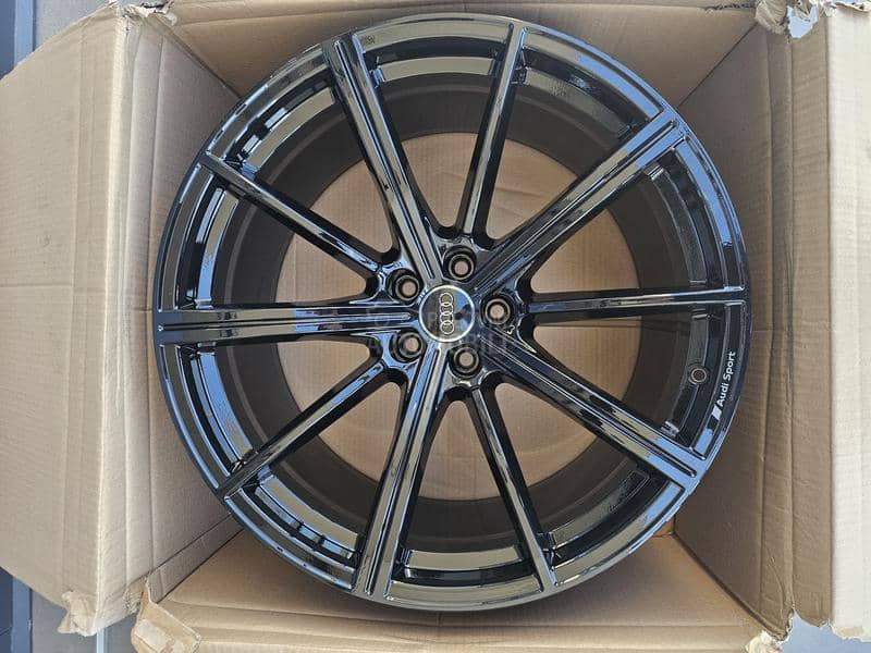 Aluminijumske felne original audi 21" 5 x 112