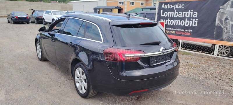 Opel Insignia 