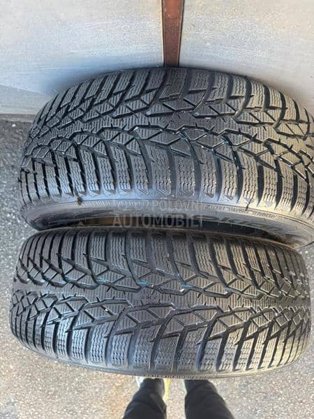 Nokian 215/60 R16 Zimska