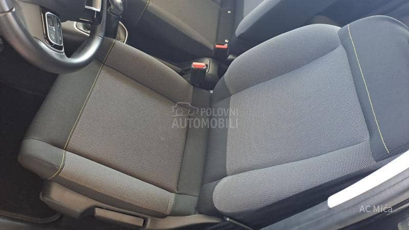 Citroen C3 1.2 PURE NAV LED USB