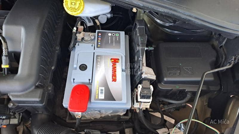 Citroen C3 1.2 PURE NAV LED USB
