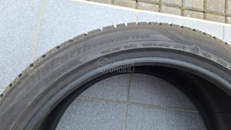 Yokohama 255/40 R20 Zimska