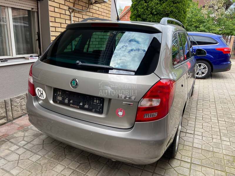 Škoda Fabia 1.2 TSI AMBIENTE